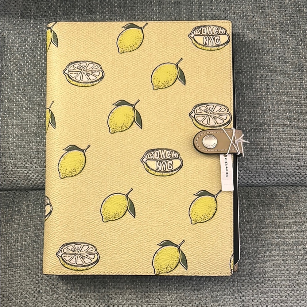BNWT 🍋 Coach Lemon Patterned Journal Cover
